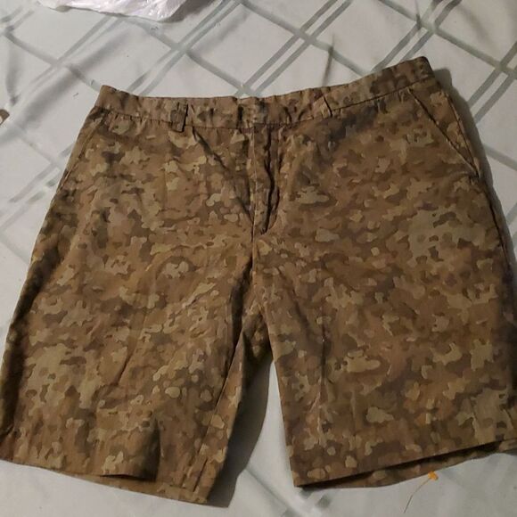 JG J Ferra men camouflage shorts 34 - Picture 1 of 12